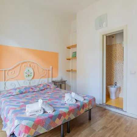 Guest house Casa Arsella 3*